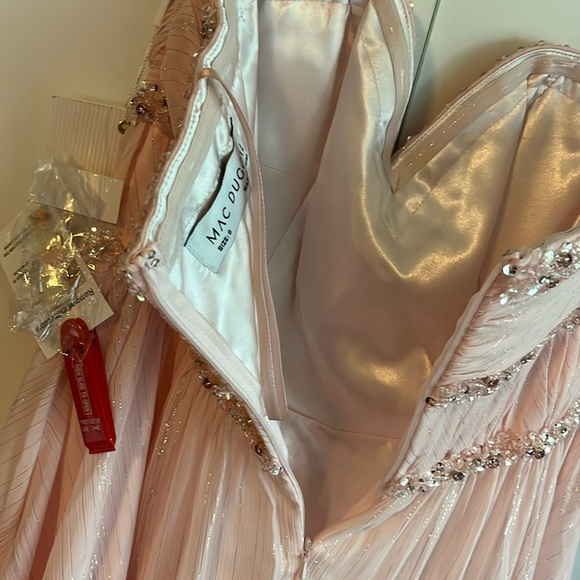 Mac Duggal 68096 Size 8 NWT - Picture 10 of 13